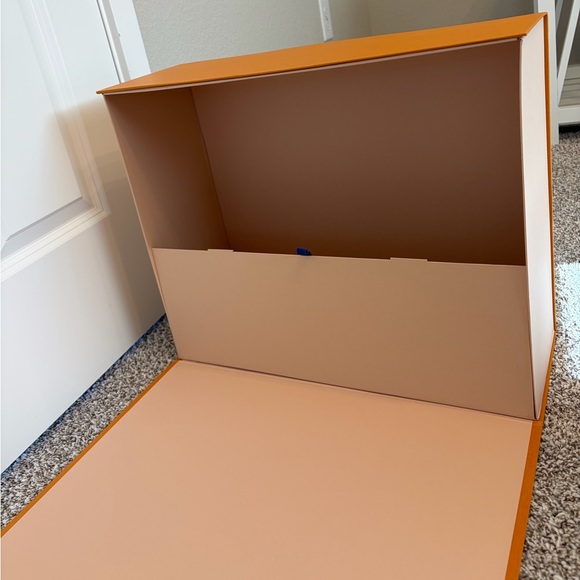 Authentic Louis Vuitton Magnetic Closure Box 20" x 18" x 7.5” - Picture 10 of 12